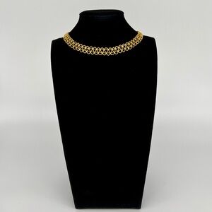 Elegant Golden Choker Necklace